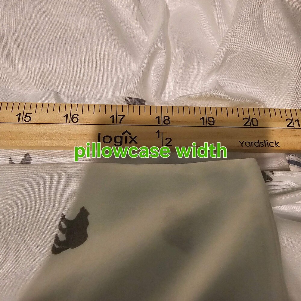 Grove & Hollow Twin: Cozy 4-Piece Sleep Set - Picture 3 of 5